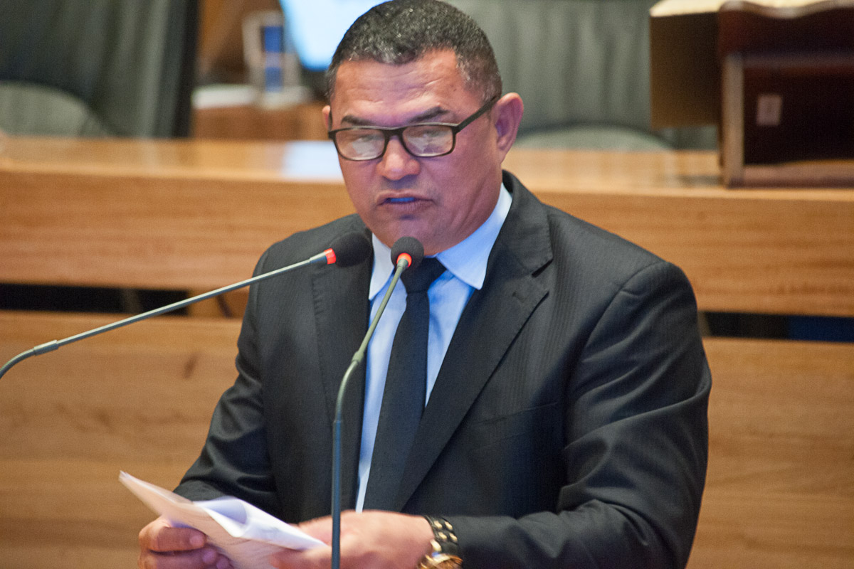 A iniciativa do homenagem é do deputado Hermeto
