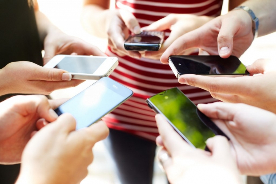 A nomofobia é classificada como o desconforto ou a angústia, causado pela impossibilidade de comunicação por meios virtuais, aparelhos de telefone celular, computadores, tablets e outros aparelhos similares utilizados para comunicação. PL de Delmasso segue para sanção do governador