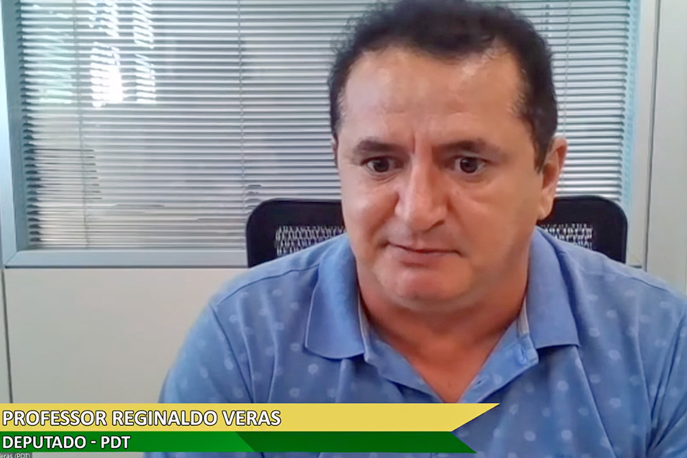Deputado disse em plenário que levou a crítica à presidência da empresa e que também cobrou melhoras no serviço de instalação dos hidrômetros