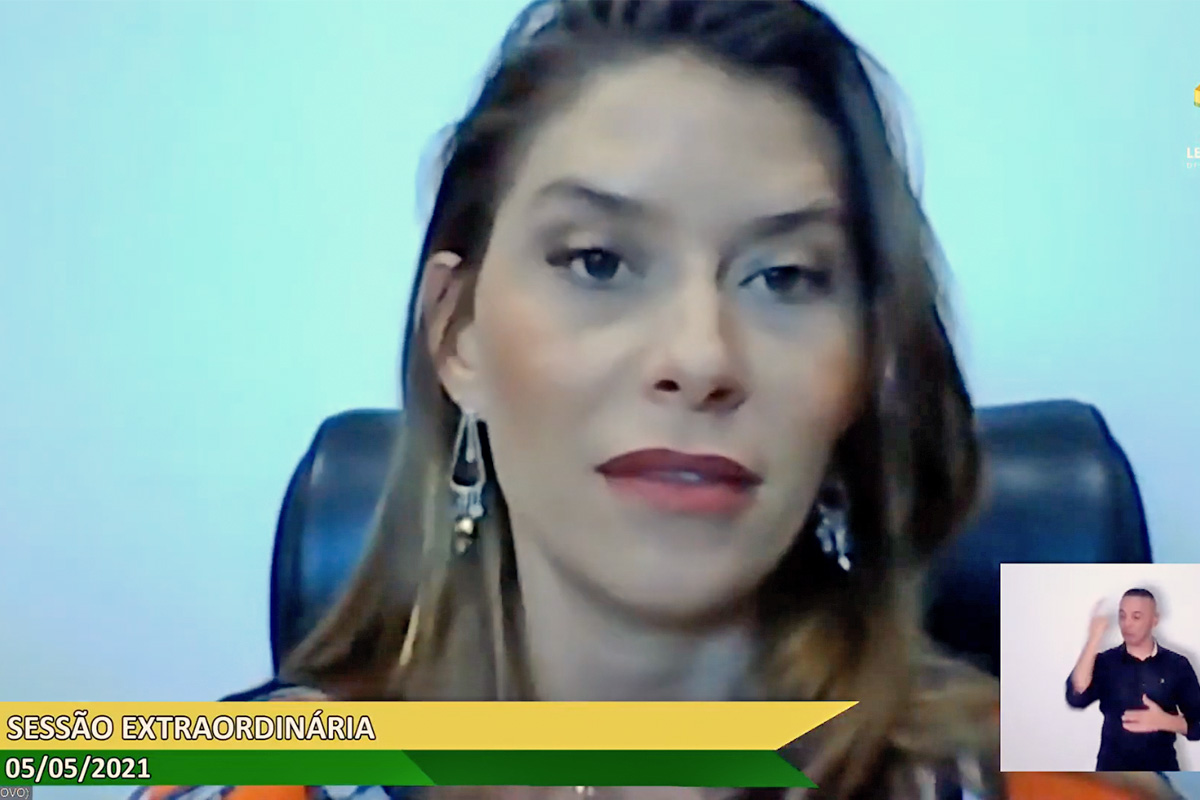 “Uma parlamentar, quando demonstra a sua indignação porque recebe diversos relatos, é tratada como extraterrestre, como se trouxesse à tona uma grande novidade; aí a fala é absolutamente deturpada”, disse a deputada