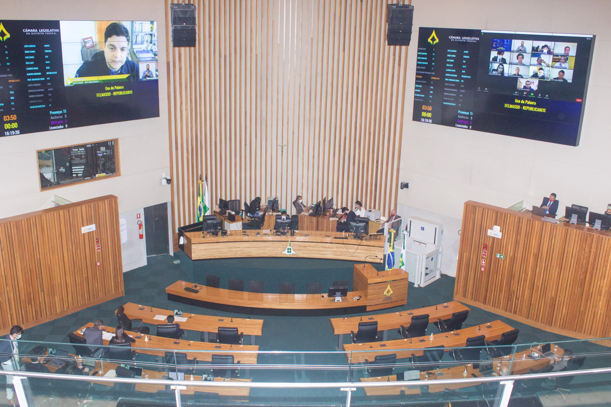 Pela proposta do deputado Chico Vigilante, deverão ser divulgadas as informações sobre todos os contratos com valor superior a R$ 50 mil