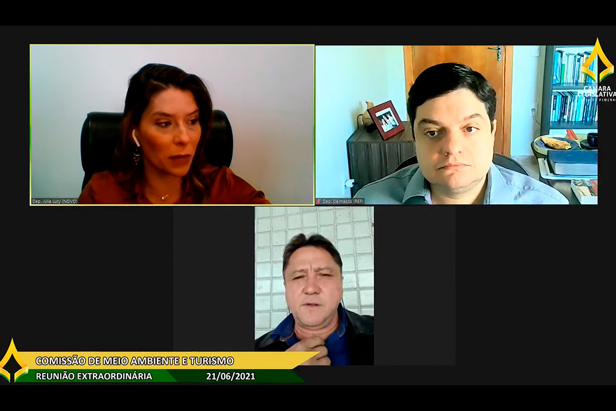 O deputado Delmasso, autor do Projeto, explica que conceito de cidade inteligente envolve o desenvolvimento de soluções tecnológicas e não tecnológicas para resolver os desafios e demandas urbanas