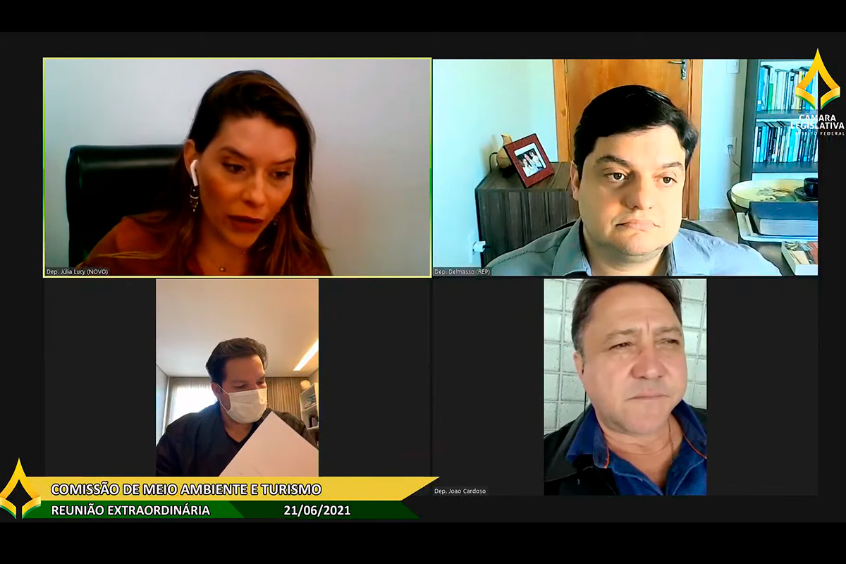 O autor do PL, deputado Delmasso (Republicanos), explica que a logística é “o processo de gerenciar estrategicamente a aquisição, movimentação e armazenagem de materiais, peças e produtos acabados (e os fluxos de informação correlatos), com a organização e seus canais de marketing, de modo a poder maximizar as lucratividades presente e futura, pelo atendimento de pedidos a baixo custo