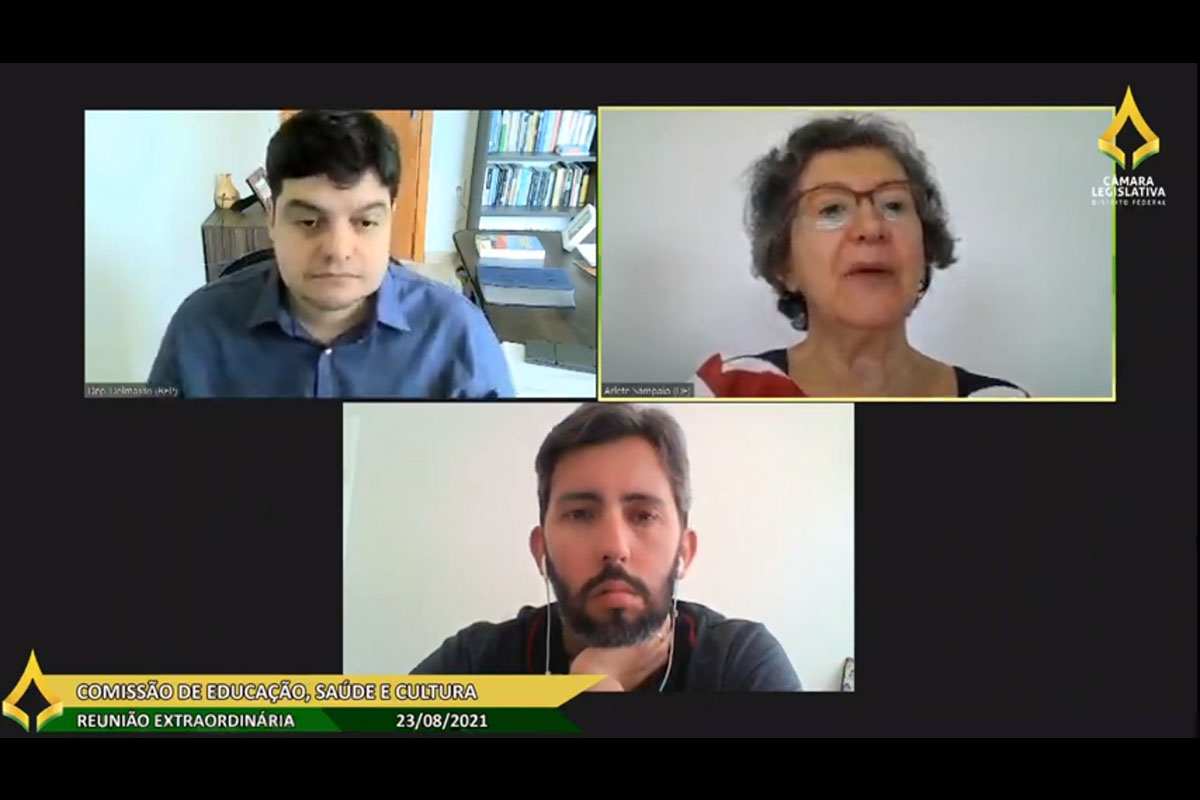 Arle Sampaio explicou que o comitê tem visitado várias escolas observando se as regras sanitárias estão sendo cumpridas 