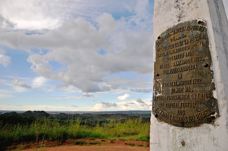 Proposto pelo Cláudio Abrantes, o projeto de lei complementar nº 87/2021, que cria Parque Urbano Pedra Fundamental, será debatido em audiência pública