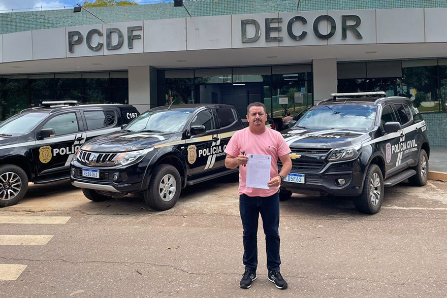 “Entreguei nomes, telefones e prints que comprovam a situação”, contou o distrital, informando ainda que a “Polícia Civil irá abrir uma linha de investigação”