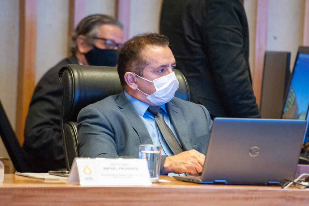 Segundo Veras, a proposta é importante, pois o consumidor se vê obrigado a provar sua residência, mas se vê impossibilitado por não ter a conta em seu nome