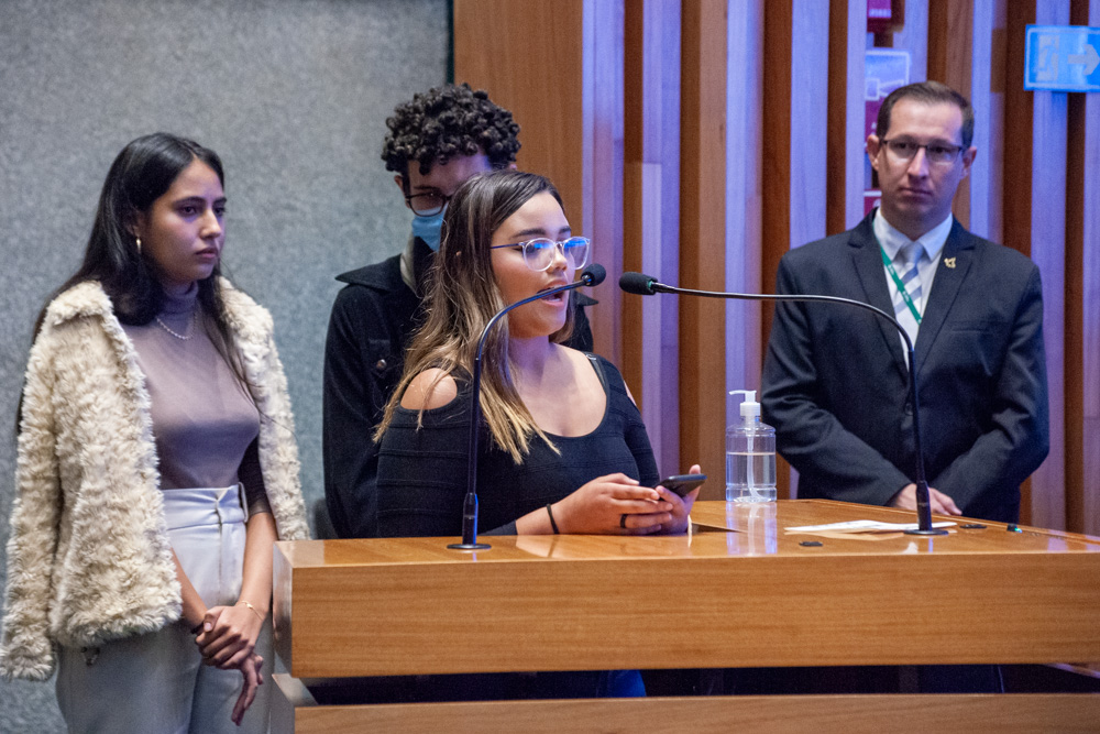 Alunos de escolas públicas reclamam de terem sido matriculados em atividades eletivas que não são relacionadas às áreas de conhecimento que escolheram