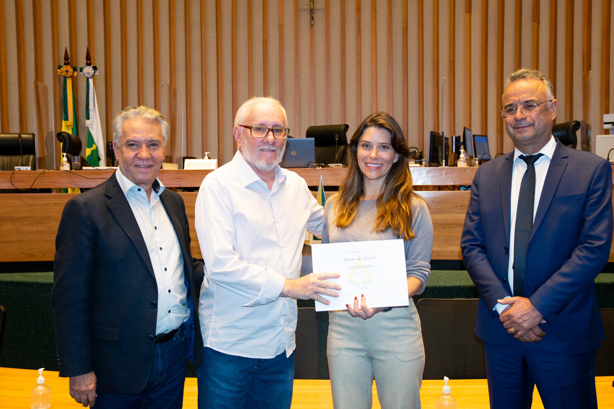 Nascidos na cidade mineira, Geraldo Magela (à esquerda) e Bispo Renato Andrade (à diretita), participaram da homenagem proposta pela conterrânea Júlia Lucy