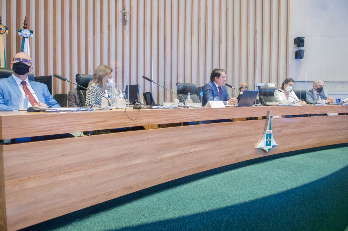 Além de reconhecer o trabalho dos servidores, Agaciel Maia afirmou que a Câmara Legislativa deve votar na próxima terça-feira um crédito no valor de R$ 311 milhões para que o instituto honre seus contratos