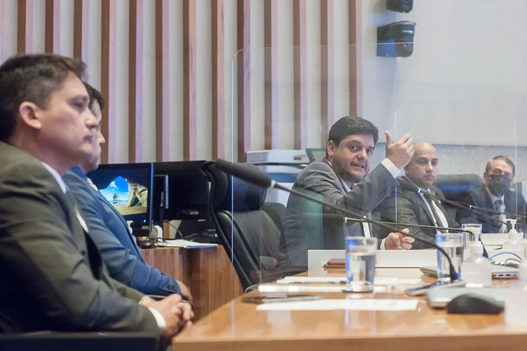 A proposta de que a CLDF deveria ter a competência legal para legislar sobre as forças de segurança do DF, foi um dos temas de destaque durante solenidade homenagem proposta pelo deputado Delmasso