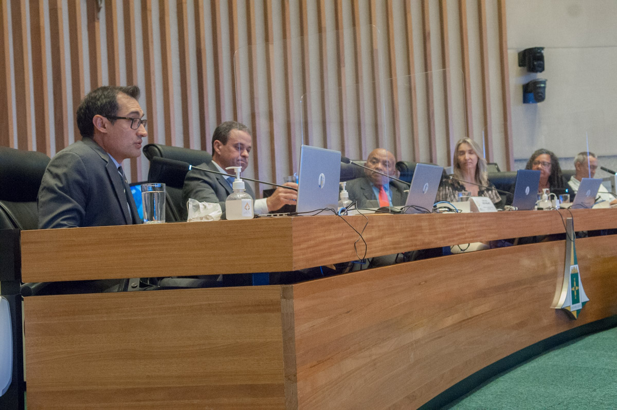 A comissão geral foi proposta pelo deputado Chico Vigilante