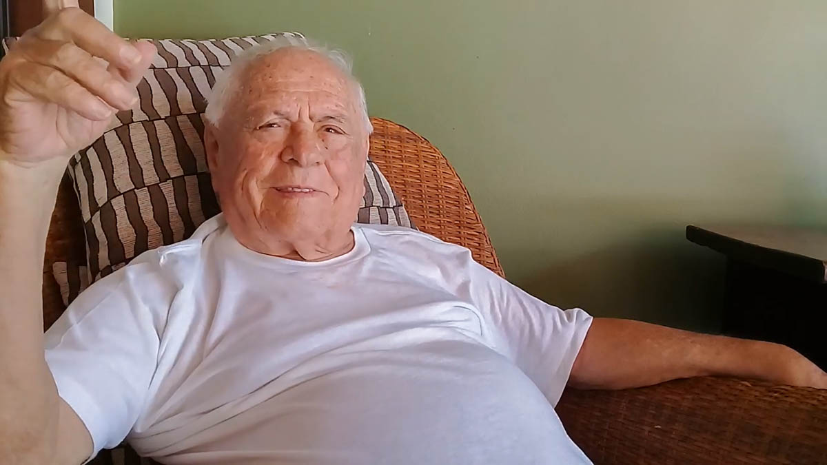 O homenageado, que é mineiro, advogou no DF para sindicatos da construção civil, bancários, servidores da Novacap, rodoviários, profissionais de enfermagem, gráficos, entre outros