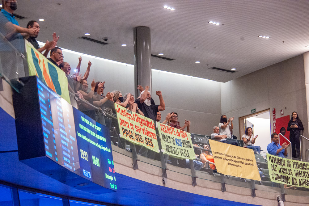 Distritais haviam aprovado o aumentou do valor da Gratificação de Atividade de Vigilância Sanitária (GAV), para R$ 2 mil, a partir de 1º de julho de 2022