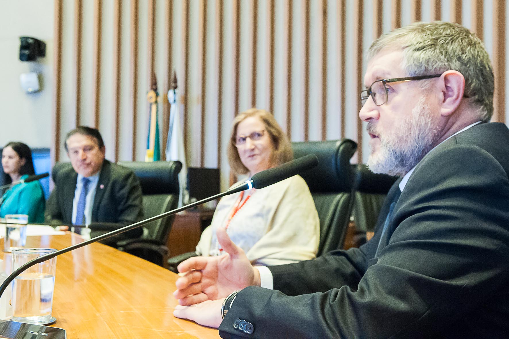 Representantes do hospital agradeceram a homenagem e o apoio da Câmara Legislativa na destinação de recursos por meio da aprovação de emendas ao orçamento 