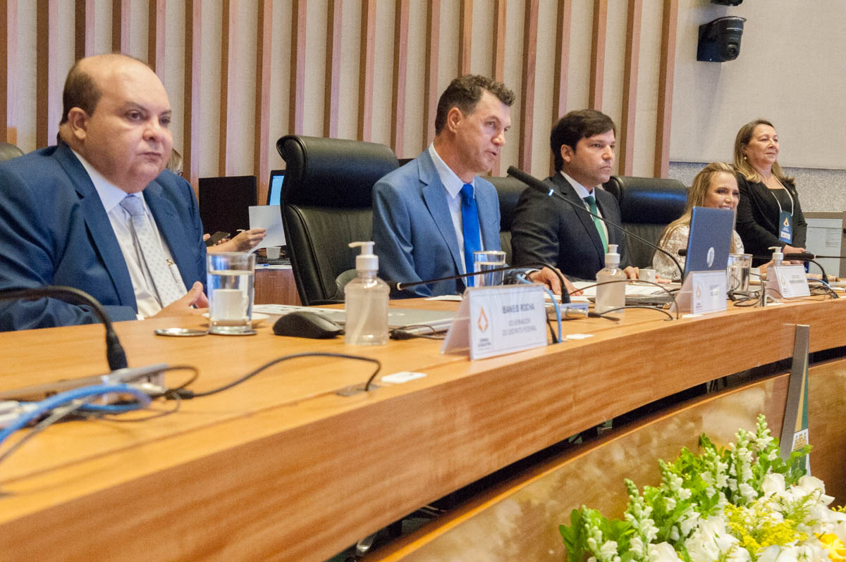 A cerimônia foi presidida pelo deputado Iolando e contou com a presença do governador Ibaneis Rocha