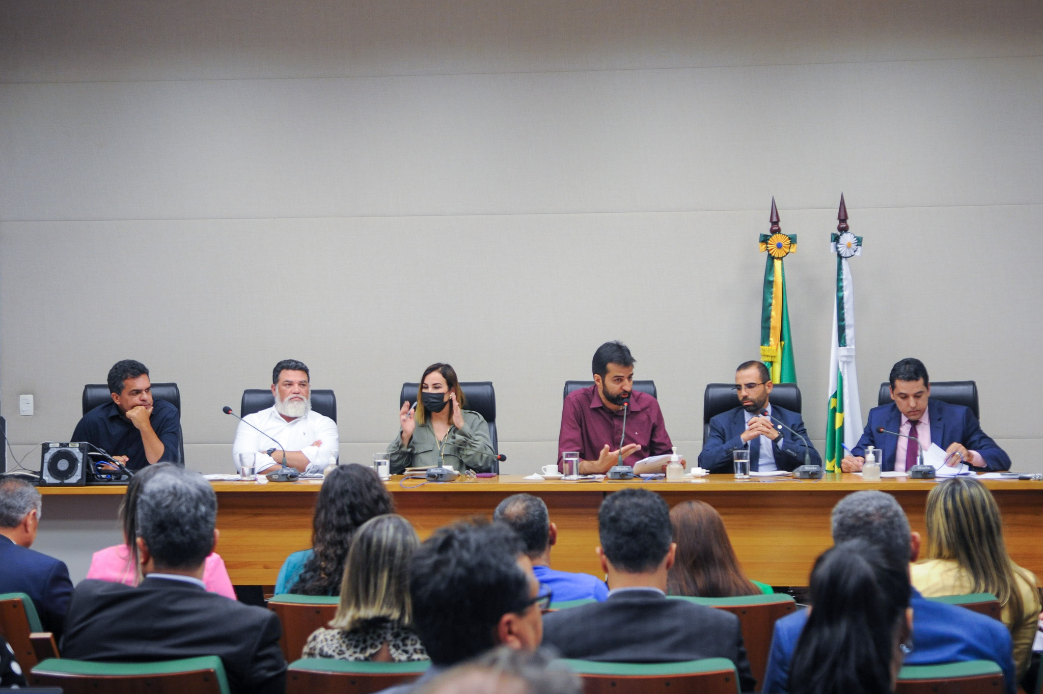 Dayse Amarílio (PSB), Jorge Vianna (PSD) e Gabriel Magno (PT).