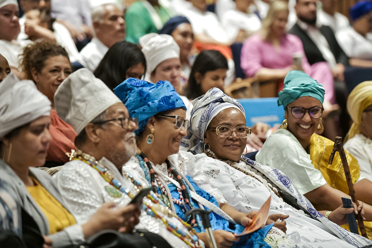 CLDF lança Frente Parlamentar em Defesa e Proteção dos Povos e Comunidades Tradicionais de Matriz Africana e das Religiões de Matriz Africana do DF (Ubirajara Machado)