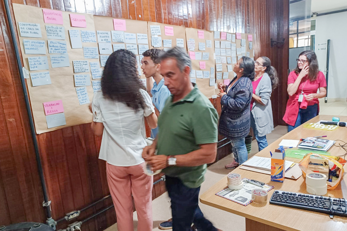 Como chegar até Setor De Oficina em Brazlândia de Ônibus?