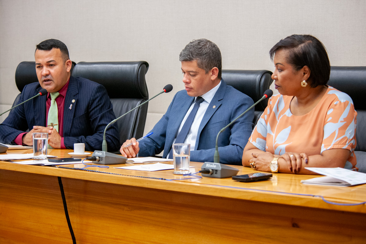 A reunião contou com as presenças dos distritais Rogério Morro da Cruz, Doutora Jane e Daniel Donizet