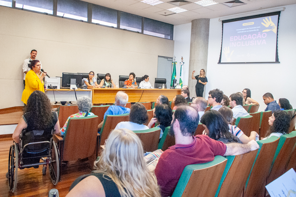 A solenidade aconteceu em memória ao Dia Nacional de Luta da Pessoa com Deficiência, celebrado em 21 de setembro