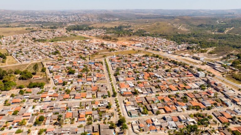 Vista de Água Quente, RA recém-criada pelo GDF