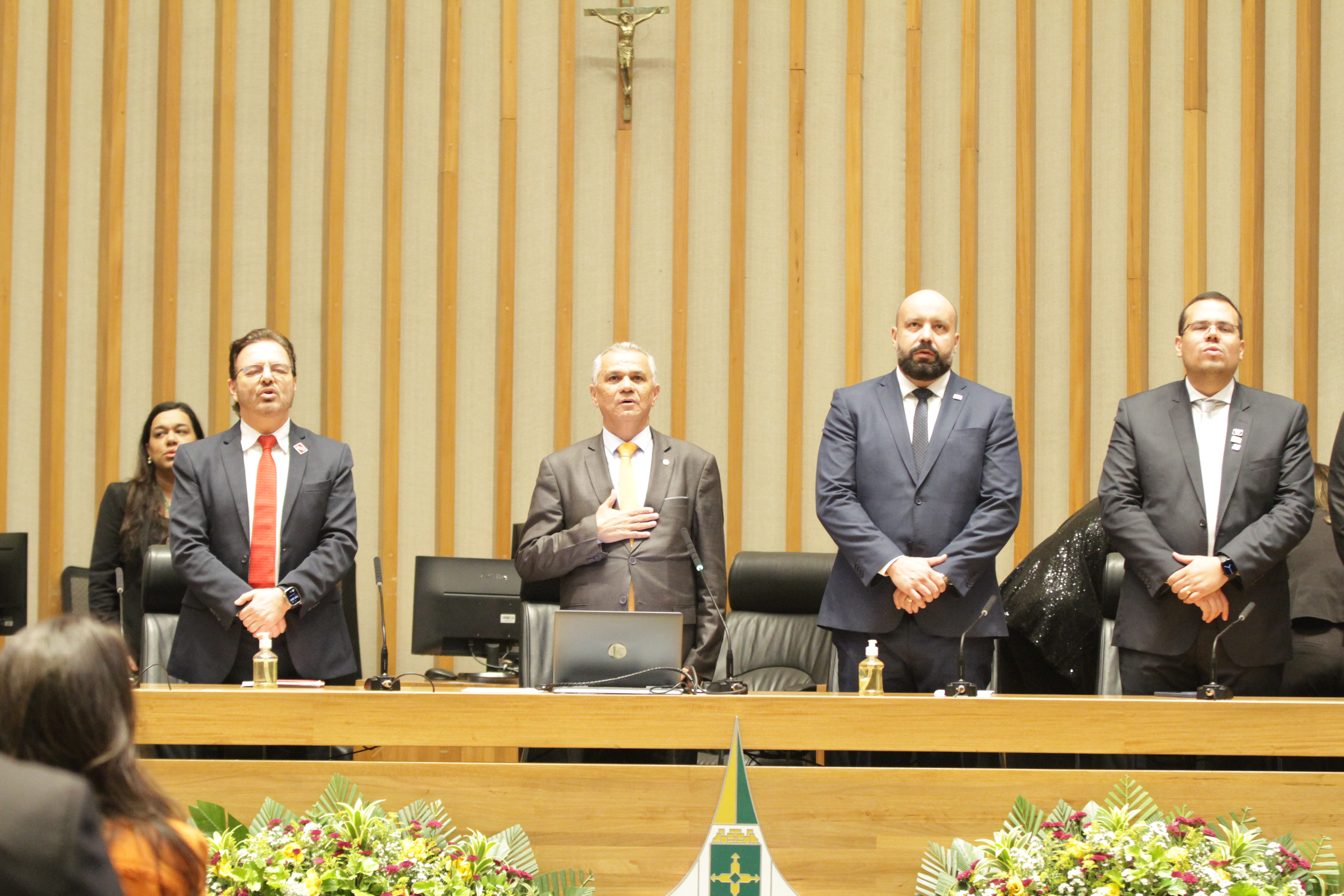 CLDF homenageia cinco anos do BNI no Distrito Federal em sessão solene