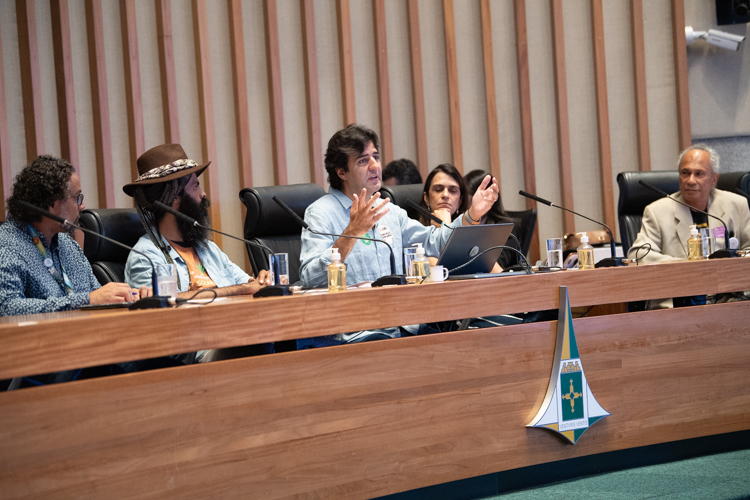 Audiência pública discute regulamentação da Cannabis medicinal pela Anvisa