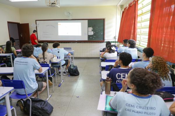 CLDF celebra experiências transformadoras da educação pública no 4º Prêmio Paulo Freire