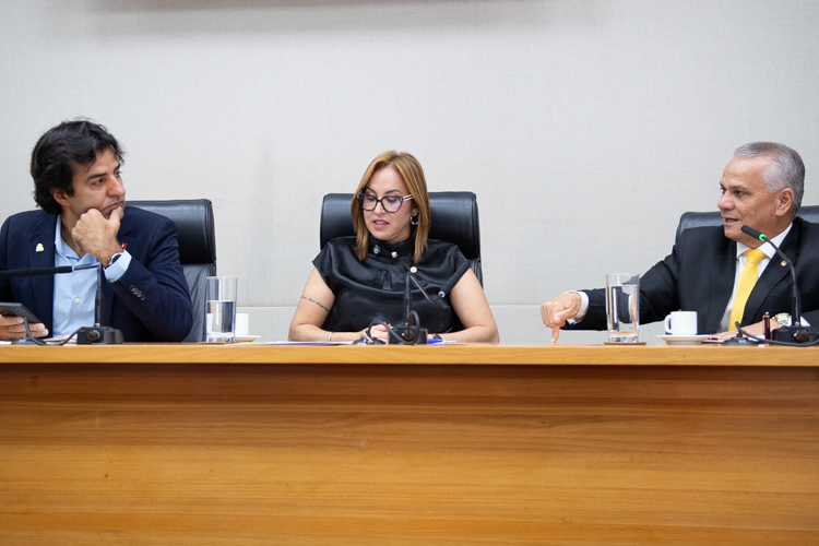 Comissão de Saúde aprova exame cardíaco obrigatório para bebês com síndrome de Down
