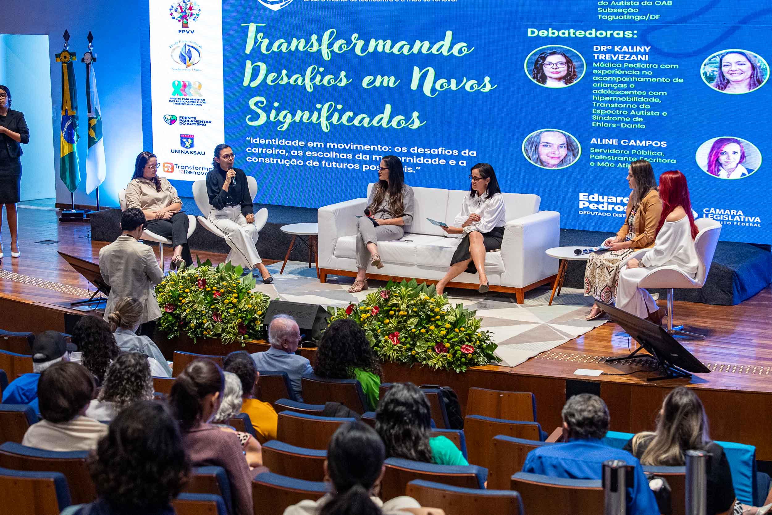 3º dia do seminário “Mãe, deixa eu cuidar de você” debate carreira e apoio a mães atípicas