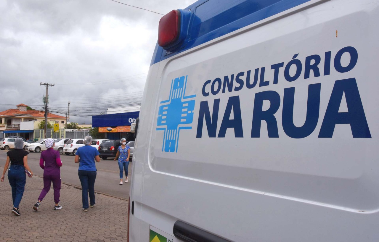 CLDF aprova regras para equipes de Consultório na Rua