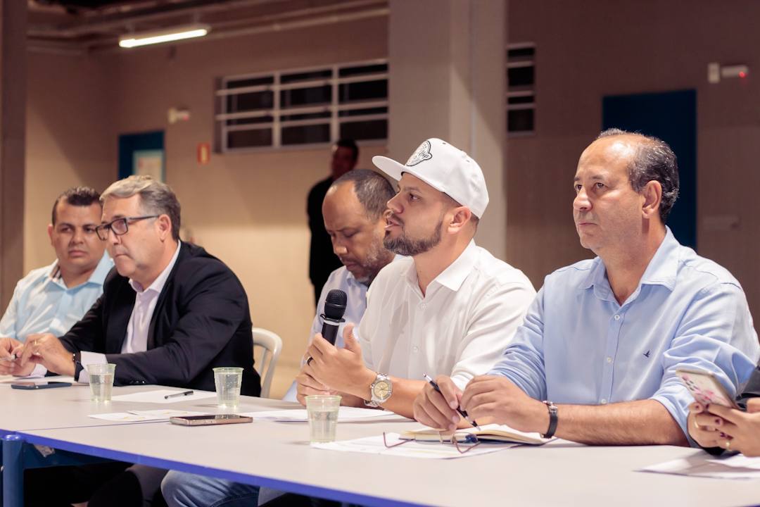 Mesa da 6ª Reunião Técnica. Créditos da imagem: Luan Henrique Bastos.