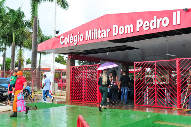 O Colégio Militar Dom Pedro II seria um dos beneficiados