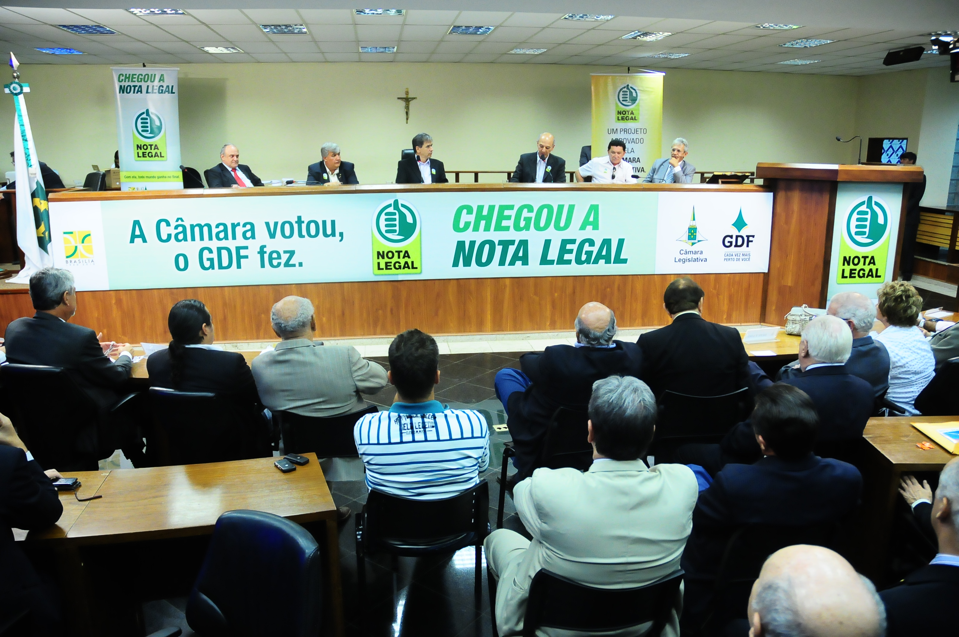 Imagem da matéria sobre 2009 - CLDF sedia lançamento do Programa Nota Legal